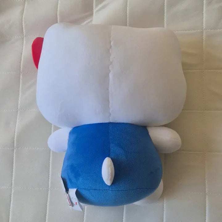 [BUNJANG] Hello Kitty Plush Blue Overalls / 헬로키티 인형 파란 멜빵