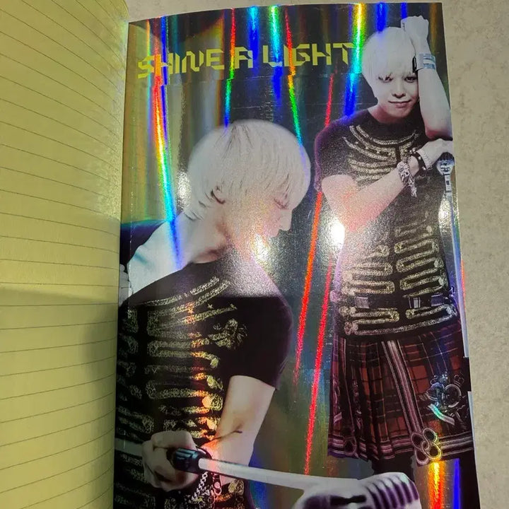 [BUNJANG] G-Dragon Shine a Light Making Book / 지드래곤 shine a light 메이킹 북
