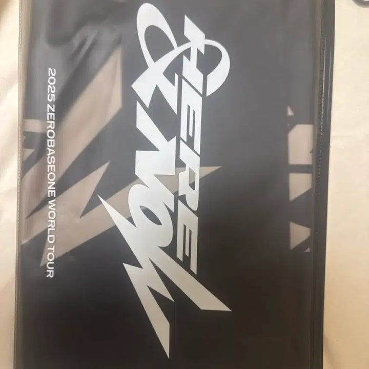 [BUNJANG] Sung Han Bin 2025 World Tour Slogan / 성한빈 2025월드투어 슬로건