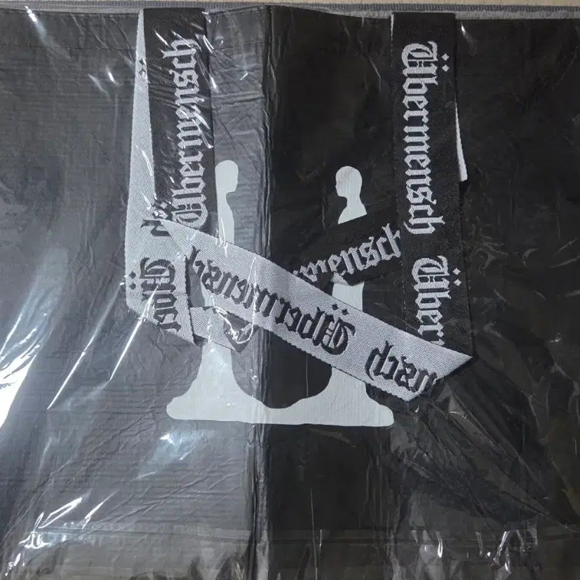 [BUNJANG] G-Dragon WEVERESMENSE Exhibition Reusable Bag / 지디 위버멘쉬 전시회 리유저블백