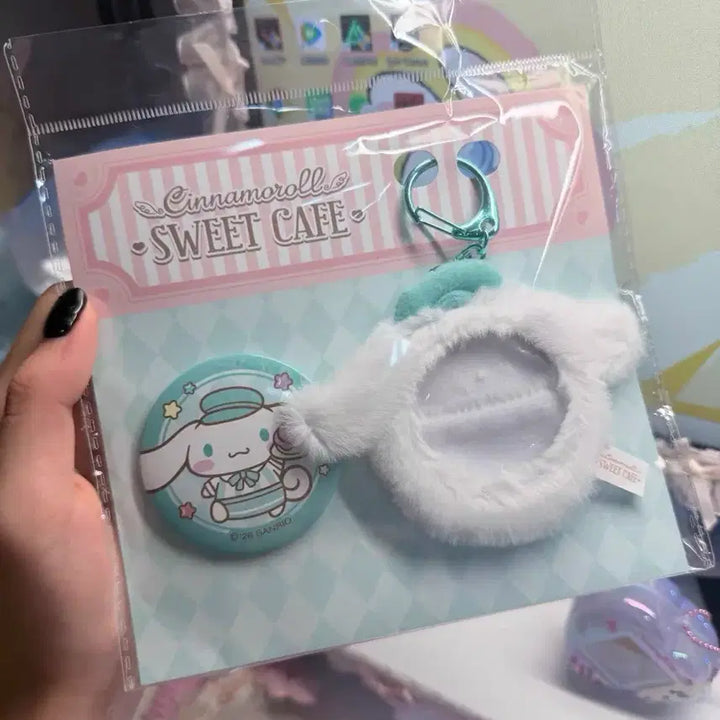 [BUNJANG] Sanrio Cinnamoroll Sweet Cafe Pin Button Cover Keyring / 시나모롤 모카 스위트카페 산리오 핀버튼 커버 키링