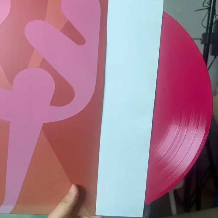 [BUNJANG] MONSTA X All About Luv Vinyl LP Pink / 몬스타엑스 All about luv 바이닐 LP 핑크 어바웃러브