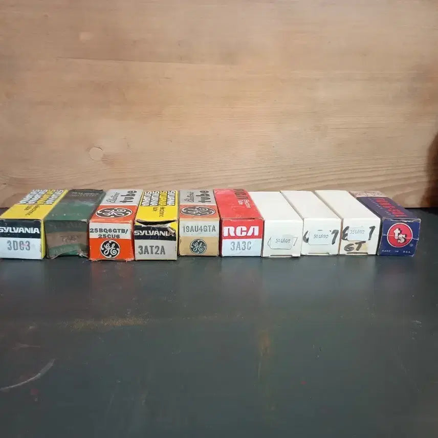 [BUNJANG] Vintage Vacuum Tubes - Set of 10 / 빈티지 미국 진공관 10점