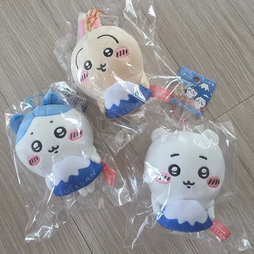 [BUNJANG] Fujisan Limited Chiikawa Usagi Hachiware Set / 후지산 치이카와 우사기 하치와레 세트