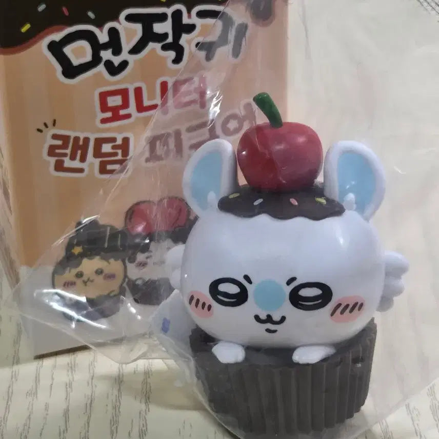 [BUNJANG] Monito Lucky Draw Figure / 먼작귀 모니터 랜덤피규어