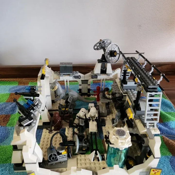 [BUNJANG] LEGO Star Wars Hoth Attack Base / 레고 스타워즈 Hoth 공격 베이스