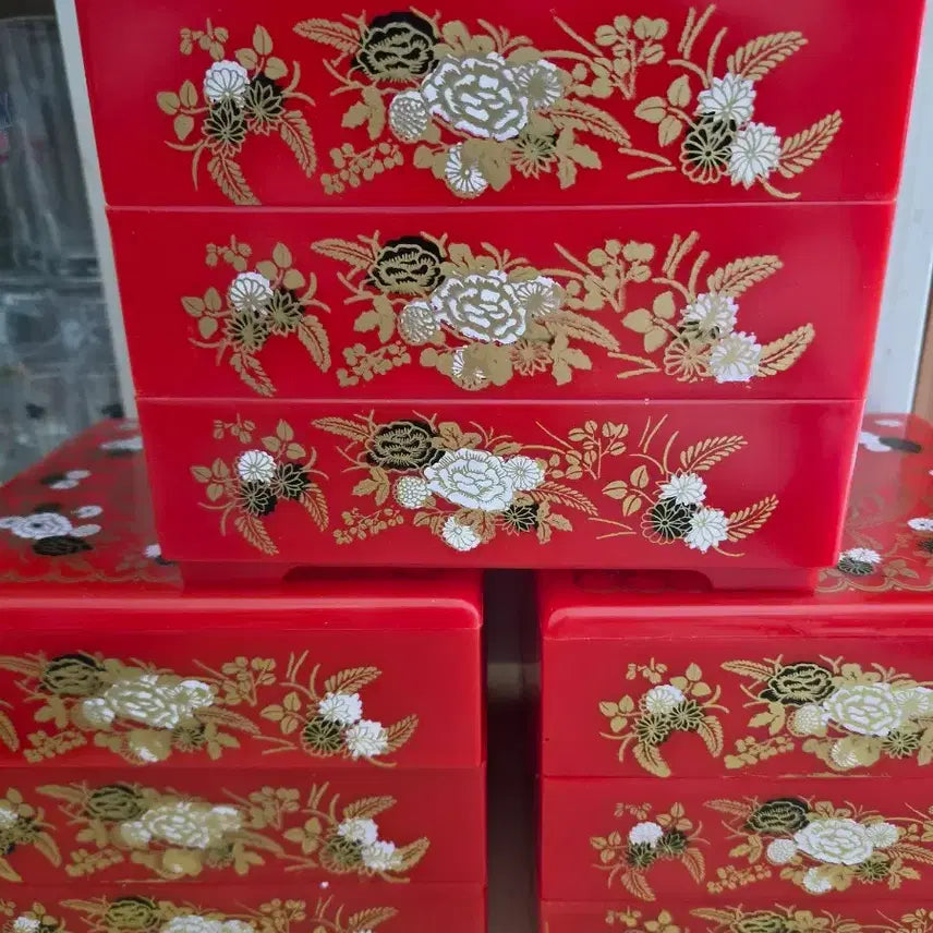 [BUNJANG] Vintage Red Floral 3-Tier Lunch Box / 인테리어소품 빈티지 옛날 3단 찬합 미사용