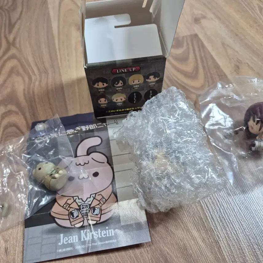 [BUNJANG] Attack on Titan Choco Noko Levi, Sasha, Jean Set / 진격의거인