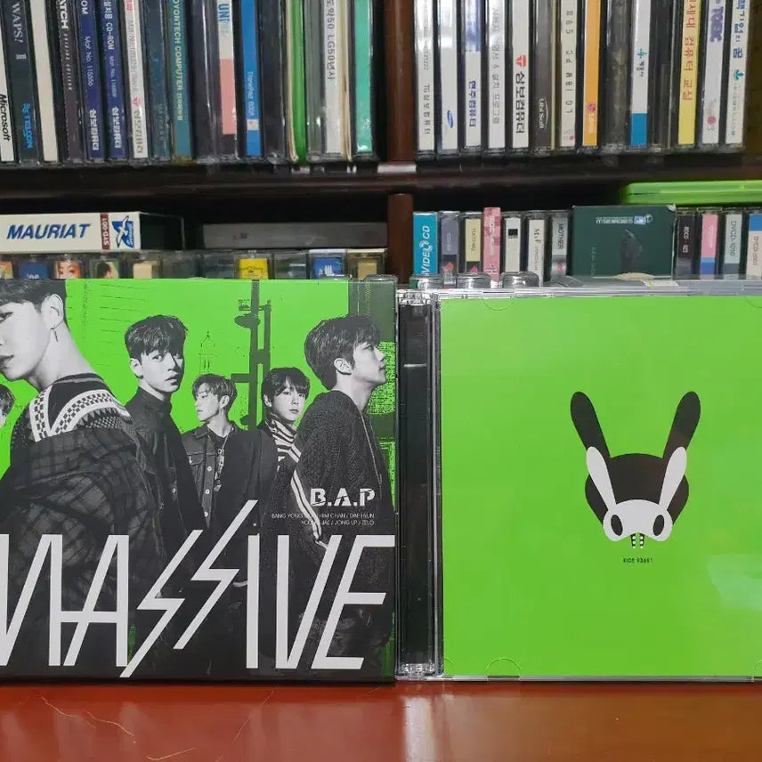 [BUNJANG] B.A.P MASSIVE Limited Edition A Japanese 3rd Album (CD+DVD) / B.A.P의 일본 정규 3집 앨범 MASSIVE 초회한정반 A(CD+DVD)