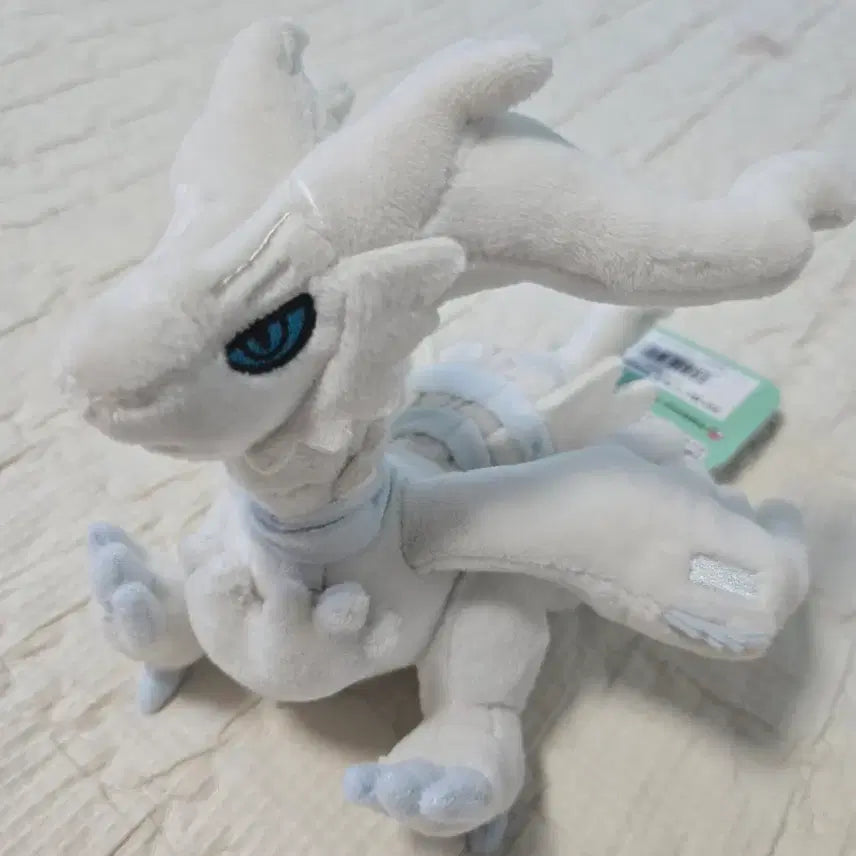[BUNJANG] Pokemon Reshiram Pokemonfit Plush / 포켓몬스터 레시라무 포켓몬fit 인형 판매합니다