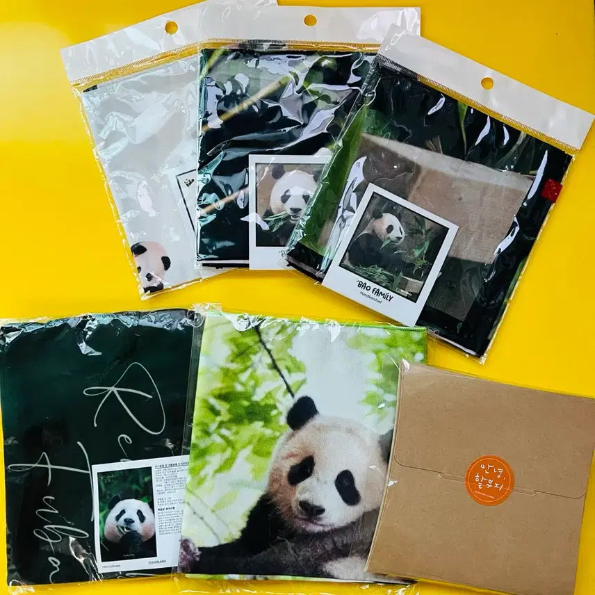 [BUNJANG] Fu Bao Chiffon Poster Handkerchief Bundle / 푸바오 쉬폰 포스터 손수건