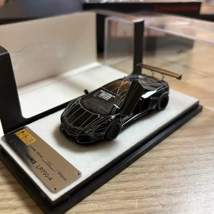 [BUNJANG] PGM 1:64 LBWK Lamborghini Aventador / PGM 1:64 LBWK 람보르기니 아벤타도르