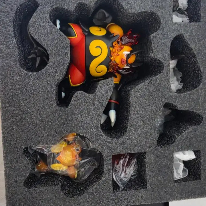 [BUNJANG] Pokemon T1 Infernape Resin Statue Set / 포켓몬 레진 스케일 T1 염무왕셋