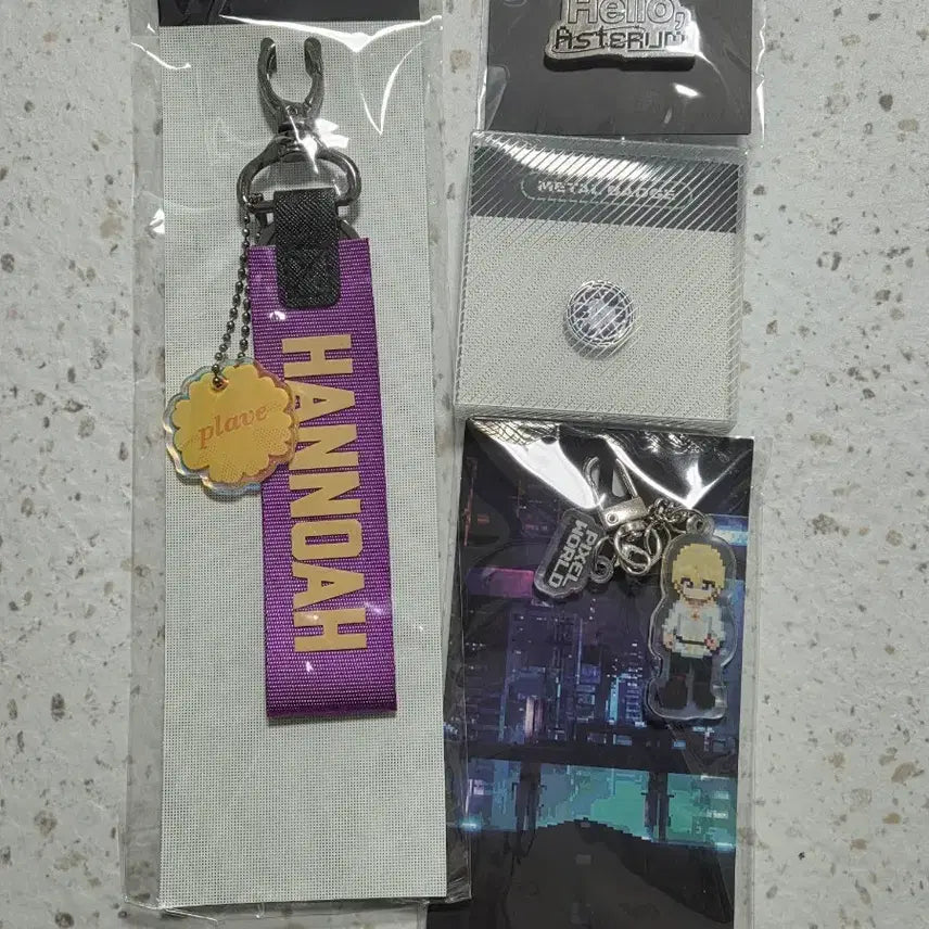 [BUNJANG] PLAVE Noah Bundle Set / 플레이브 노아 육여름스트랩 일괄
