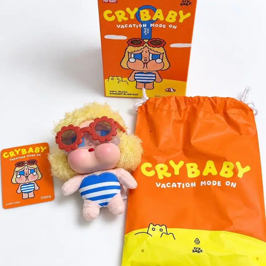 [BUNJANG] CryBaby Vacation Mode Doll / 크라이베이비 휴가모드 인형