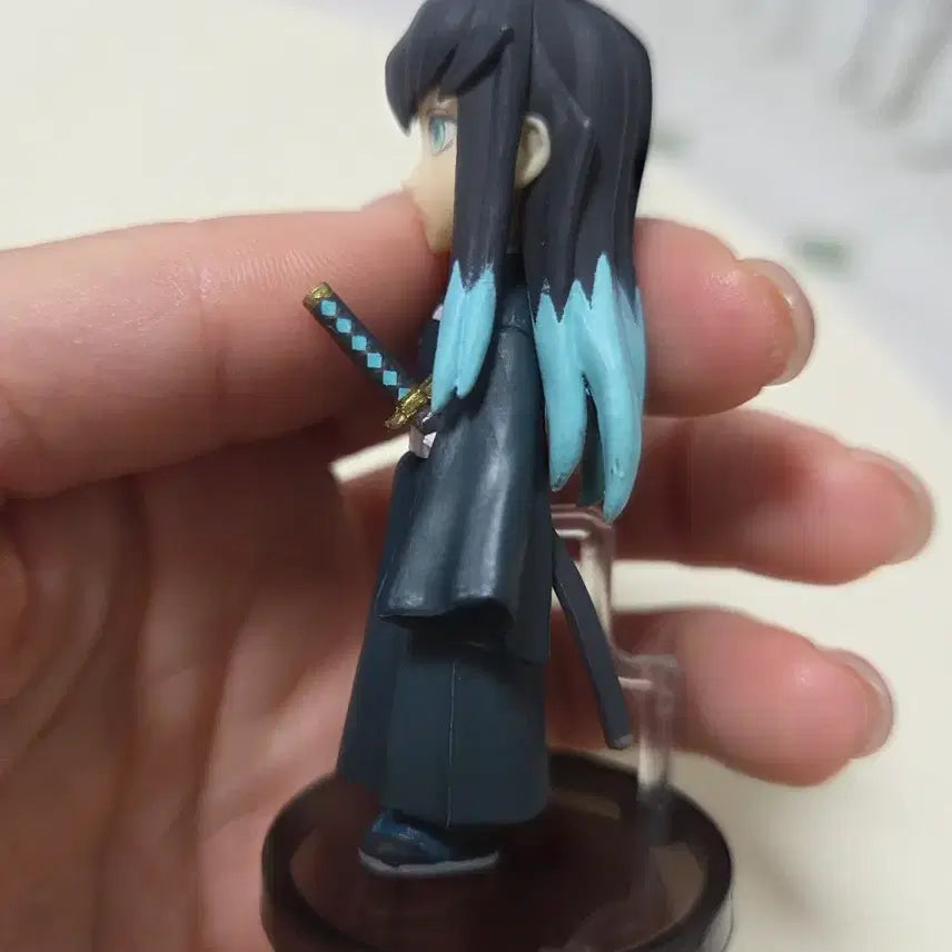 [BUNJANG] Demon Slayer Muichiro Tokito Mini Figure / 귀멸의 칼날 토키토 무이치로 미니 피규어
