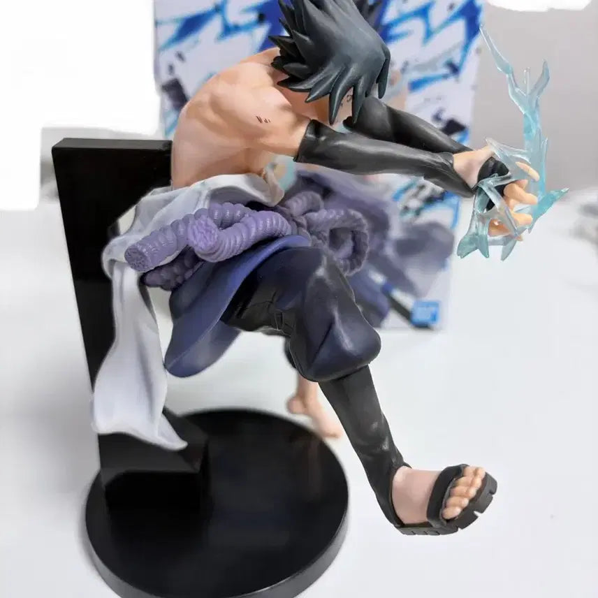 [BUNJANG] Naruto Uchiha Sasuke 72 Series Vibration Figure / 나루토 우치하 사스케 72 시리즈 바이브레이션 피규어