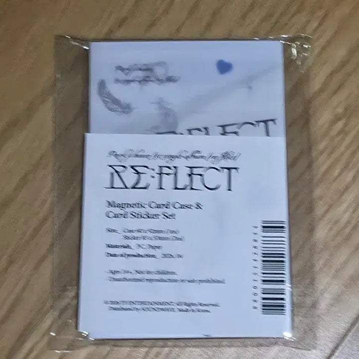 [BUNJANG] RE:FLECT Card Case &amp; Card Sticker Set / RE:FLECT 카드케이스 &amp; 카드스티커 세트