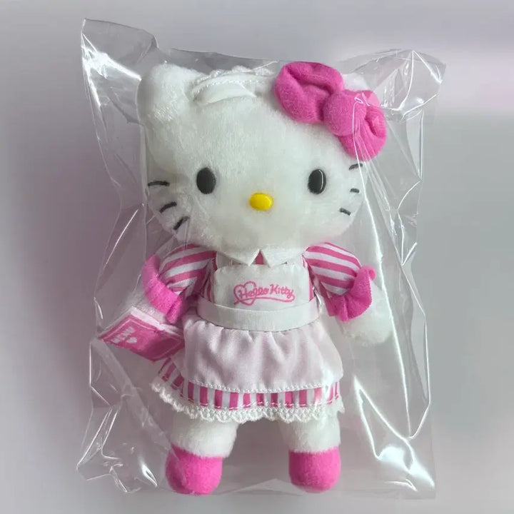 [BUNJANG] Hello Kitty Exhibition Waitress Mascot / 전시회 웨이트리스 키티 마스코트