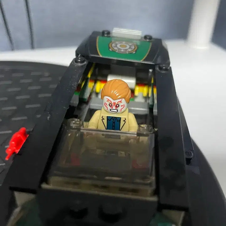 [BUNJANG] LEGO Iron Man Minifigure Set with Boat / 레고 76006 아이언맨
