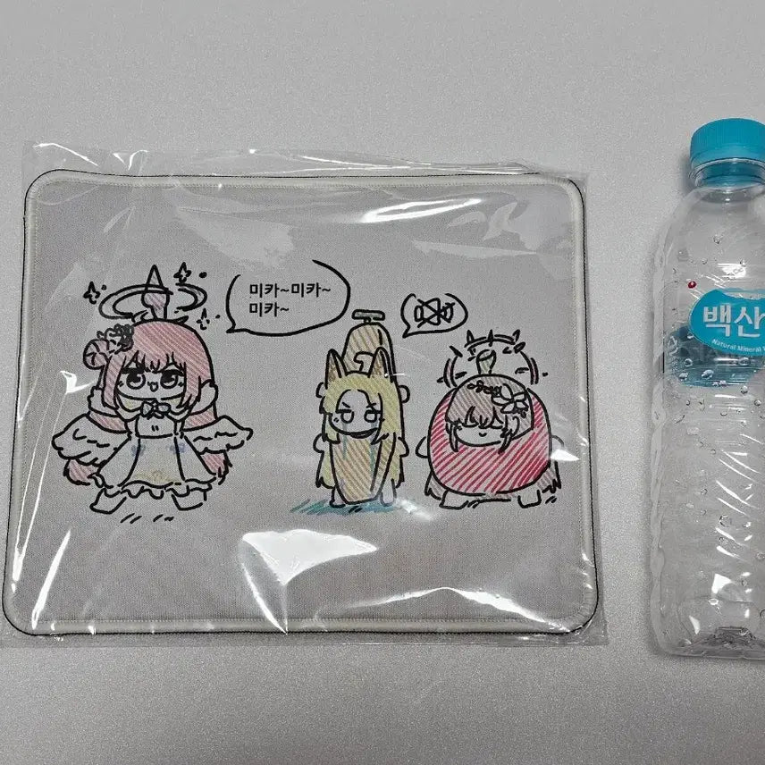 [BUNJANG] Blue Archive Rabbit &amp; Weasel Teatime Mousepad (Sealed) / 미개봉) 블루 아카이브 족제비와토끼 티파티 마우스패드