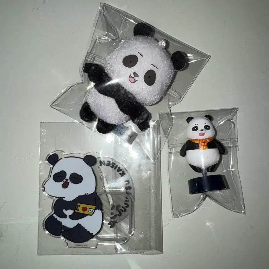 [BUNJANG] Jujutsu Kaisen Panda Acrylic Standee + Figure + Plush Bundle / 주술회전 판다 아크릴 스텐드+피규어+인형 일괄