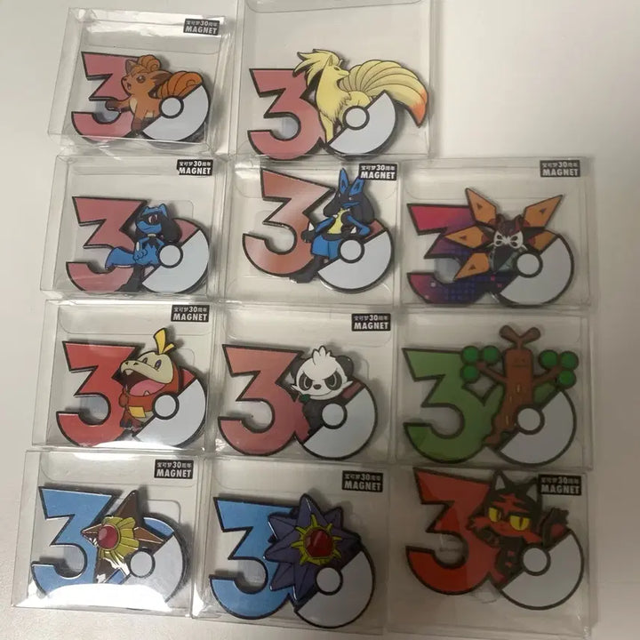 [BUNJANG] Pokemon 30th Anniversary Magnet Set (Sealed) / (미개봉) 포켓몬스터 30주년 마그넷 불, 물, 격투 타입 판매 중포센 공식