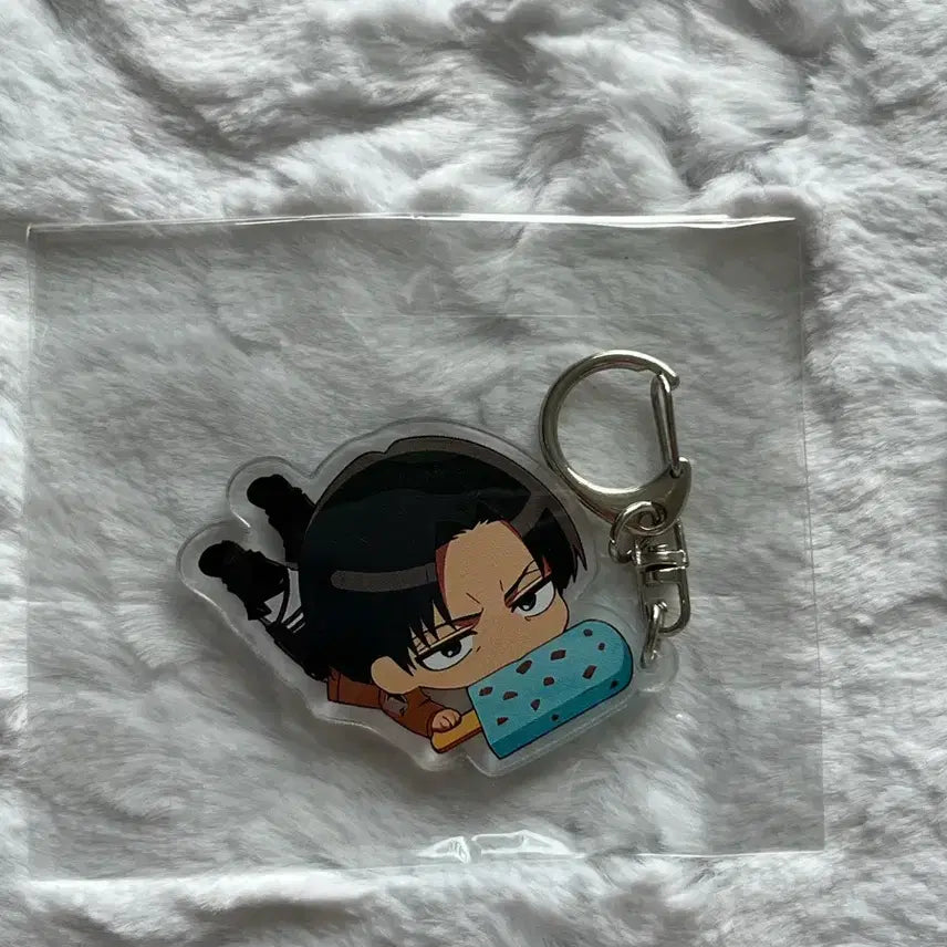 [BUNJANG] Attack on Titan Levi Acrylic Keychain / 리바이 키링 진격의거인