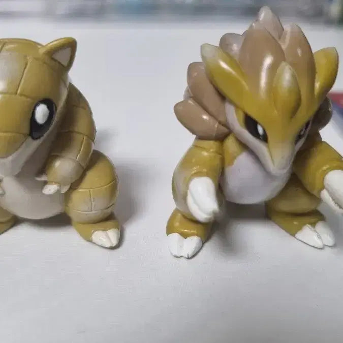 [BUNJANG] Pokemon Moncolle (Old Version) Figures (Sandshrew/Sandslash/Shiny Sandslash) Bundle Set / 포켓몬스터 몬콜레(구판) 피규어(모래두지/고지/이로치고지)