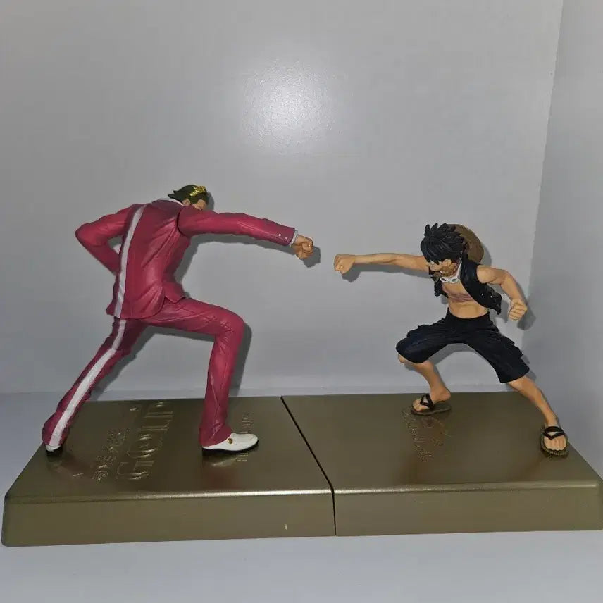 [BUNJANG] One Piece Luffy, Gild Tesoro Figure / 원피스 루피, 길드 테조로 피규어