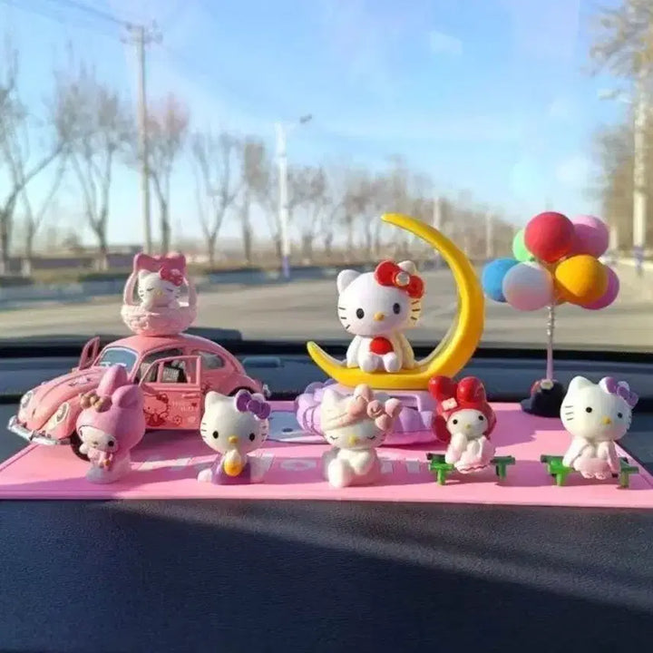 [BUNJANG] Hello Kitty Solar Powered Dancing Figure / 헬로키티 태양광 인형 새상품