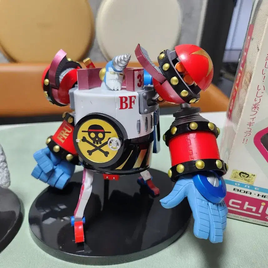 [BUNJANG] One Piece Official Figures Bundle / (5종.정품일괄)정품.버기.루피.미나.원피스 피규어.