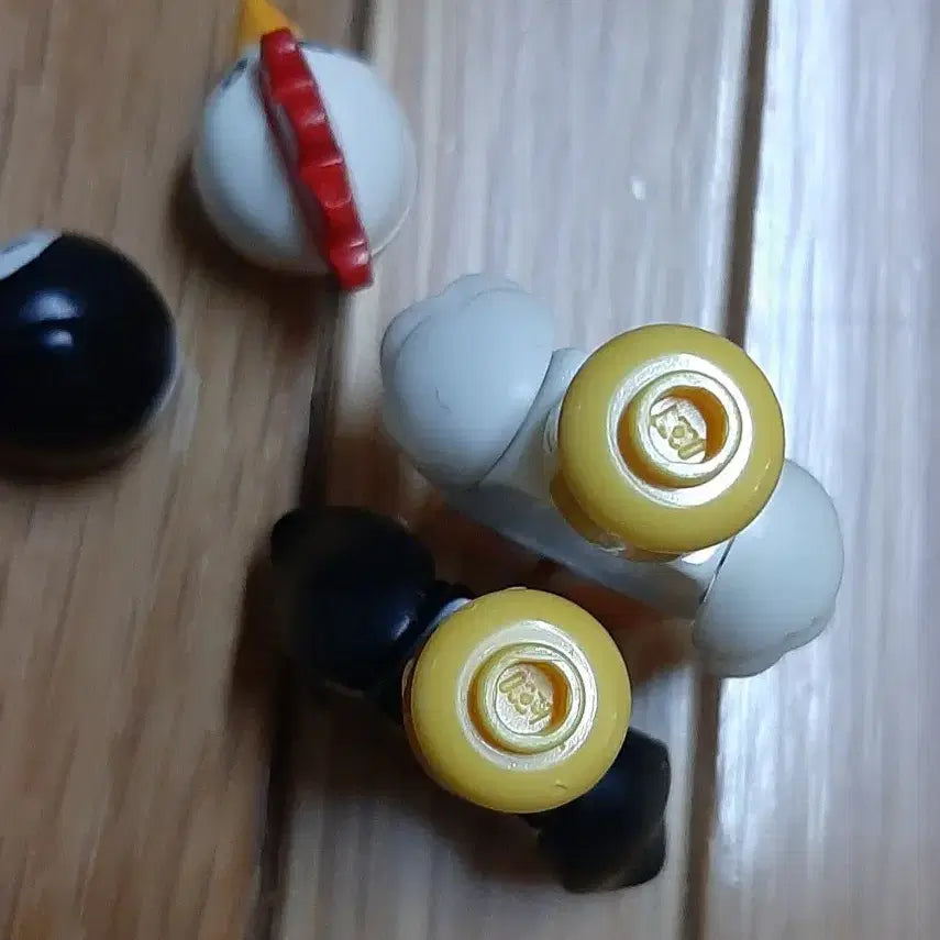 [BUNJANG] LEGO Chicken Alba &amp; Penguin Girl Figures / 레고 치킨알바 펭귄소녀 피규어