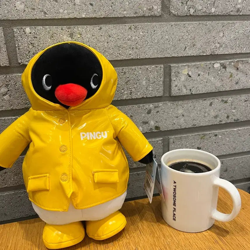 [BUNJANG] Pingu Raincoat Medium Plush 27cm / (인기상품) 핑구 우비중형, 27CM