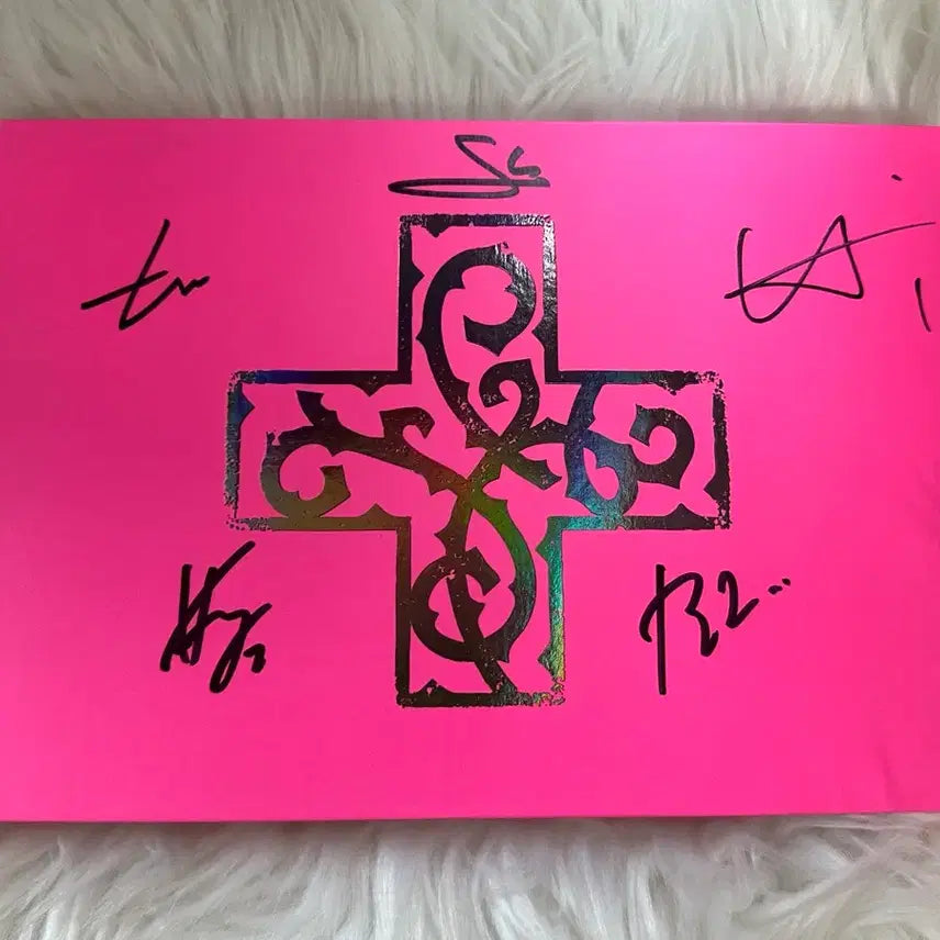 [BUNJANG] TXT Official Autographed Album / TXT 투바투 친필 싸인 앨범