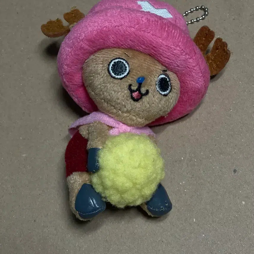[BUNJANG] Ugly Chopper Plush Doll / 뭔가 못생긴 쵸파 인형