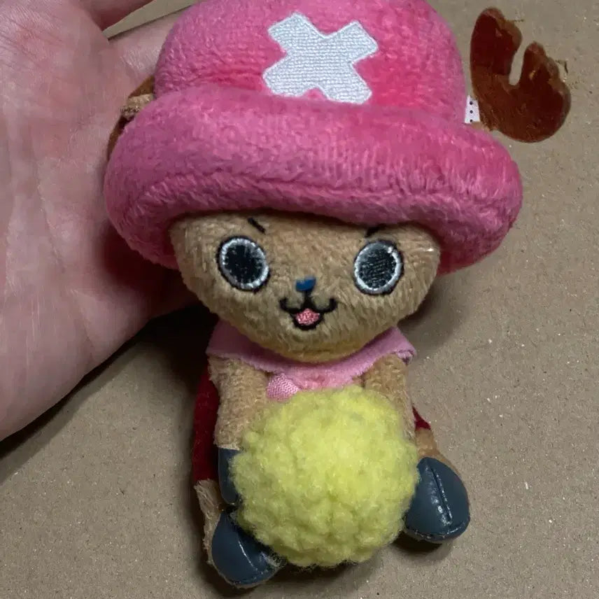 [BUNJANG] Ugly Chopper Plush Doll / 뭔가 못생긴 쵸파 인형