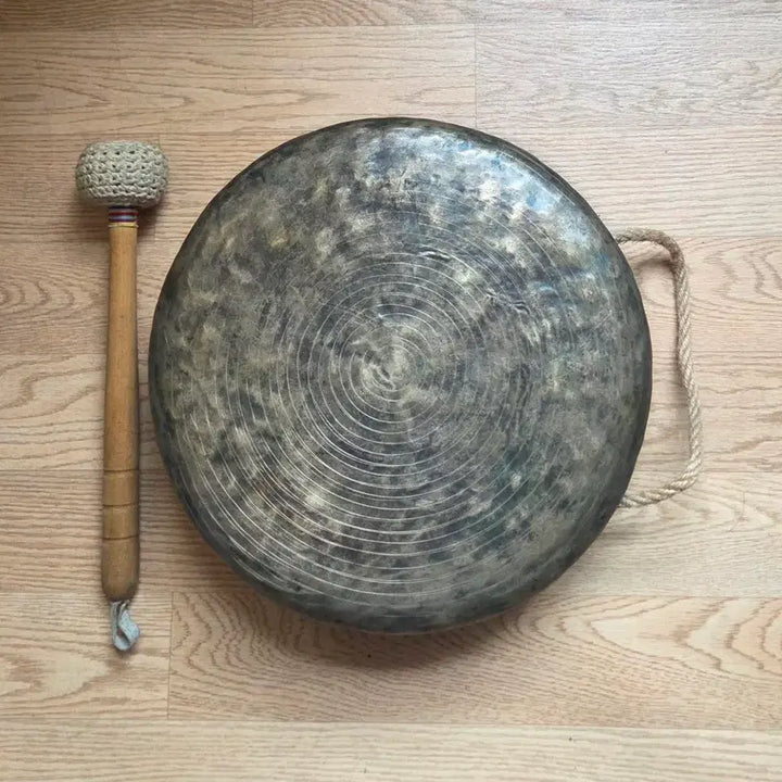 [BUNJANG] 30cm Jing (Gong) and Chae (Cymbal) Set / 징,채세트 30Cm 꽹과리
