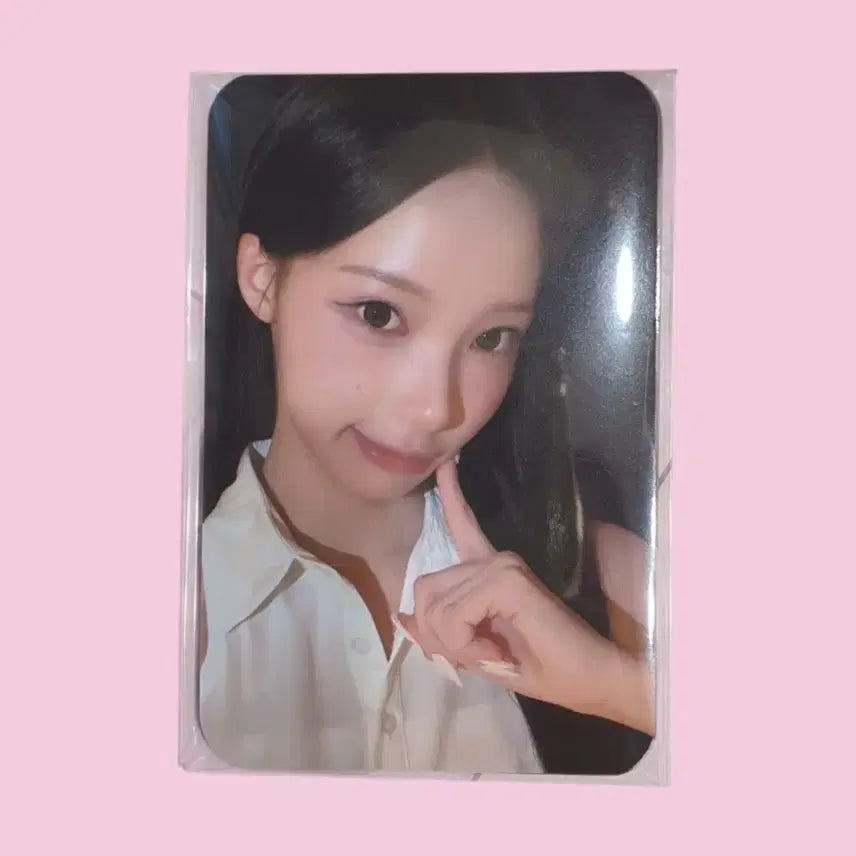 [BUNJANG] Lysnne AFE Photocard Set (5 Types, Sealed) / 리센느 에이페 포카 5종 미개봉 새상품