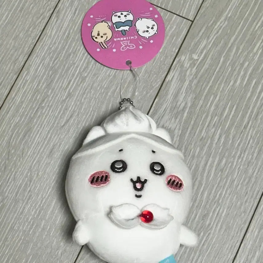 [BUNJANG] Cheekawa Hachware Cream Birthday Plush Charm / 먼작귀 치이카와 생크림 생일 휘핑 하치와레 인형 키링