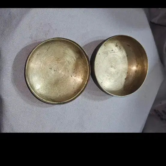[BUNJANG] Heavy Brass Circular Incense Box Container (208g) / 묵직한 황동제 원형 향합 향 보관함 208g