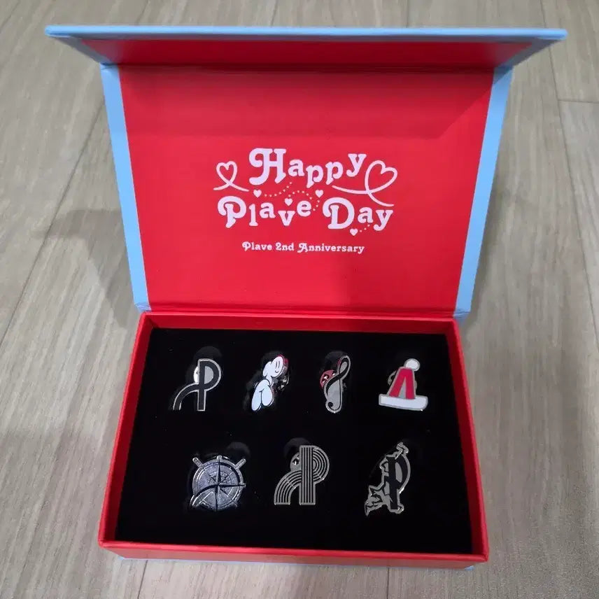 [BUNJANG] PLAVE Badge / 플레이브 뱃지 양도합니다.