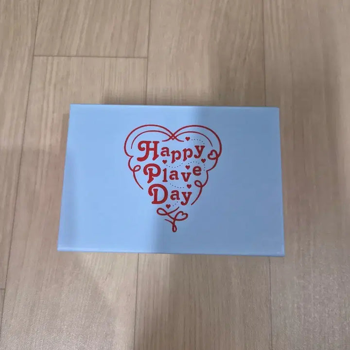 [BUNJANG] PLAVE Badge / 플레이브 뱃지 양도합니다.