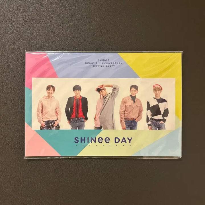 [BUNJANG] SHINee 9th Anniversary Postcard Set (Sealed) / 샤이니 9주년 입장엽서 미개봉