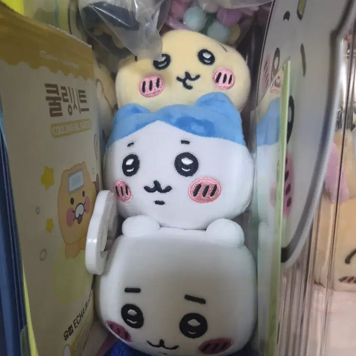 [BUNJANG] Chiikawa Wrist Cushion 3 Types Bundle Set / 치이카와 손목쿠션 3종 햄냥토 치이카와 하치와레 우사기 가르마 토끼