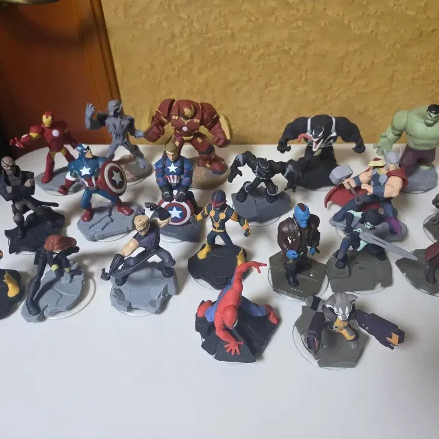 [BUNJANG] Disney Infinity Marvel Figures / 디즈니 인피니티 마블 피규어