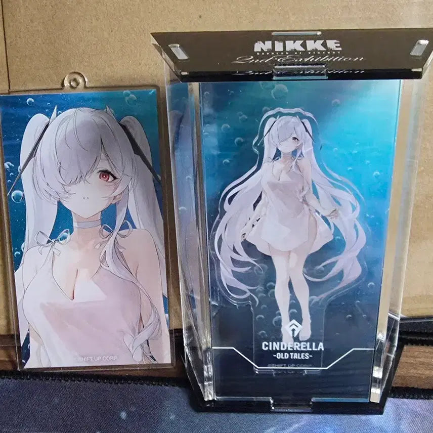 [BUNJANG] NİKE Hongdae Pop-up Acrylic Diorama / 니케 홍대 팝업 아크릴 디오라마