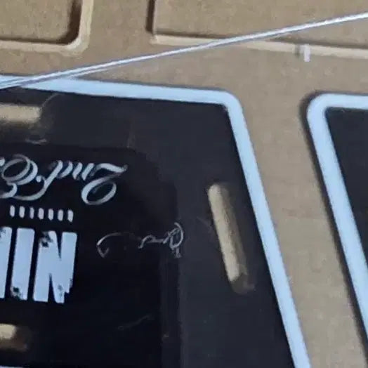 [BUNJANG] NİKE Hongdae Pop-up Acrylic Diorama / 니케 홍대 팝업 아크릴 디오라마