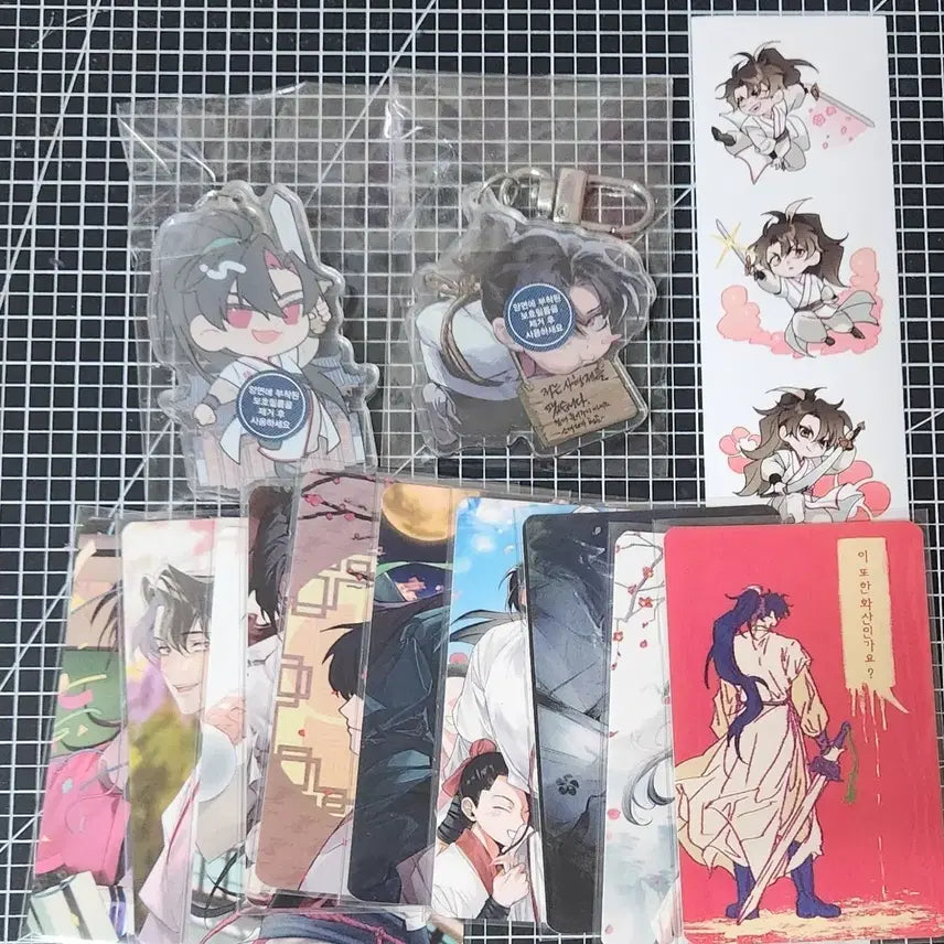 [BUNJANG] Hwasan Returns Maehwa Geomjun Cafe Lucky Draw Bundle Set Cheongmyeong Birthday Cafe / 화산귀환 매화검존 카페 럭드 일괄 양도 화귀 청명 생일카페