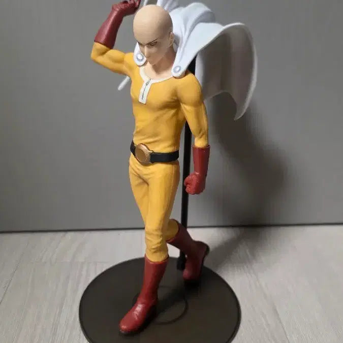 [BUNJANG] One-Punch Man Saitama Figure / 원펀맨 사이타마 피규어